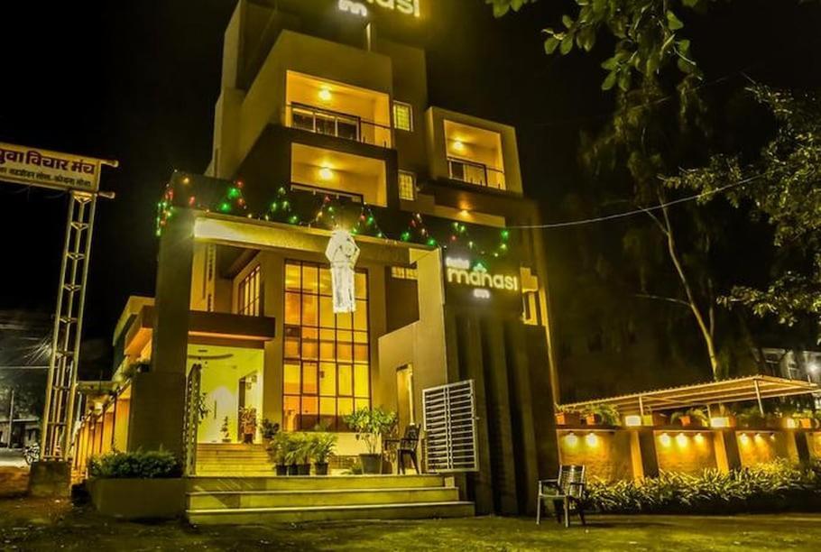 Hotel Manasi Inn ساتارا المظهر الخارجي الصورة