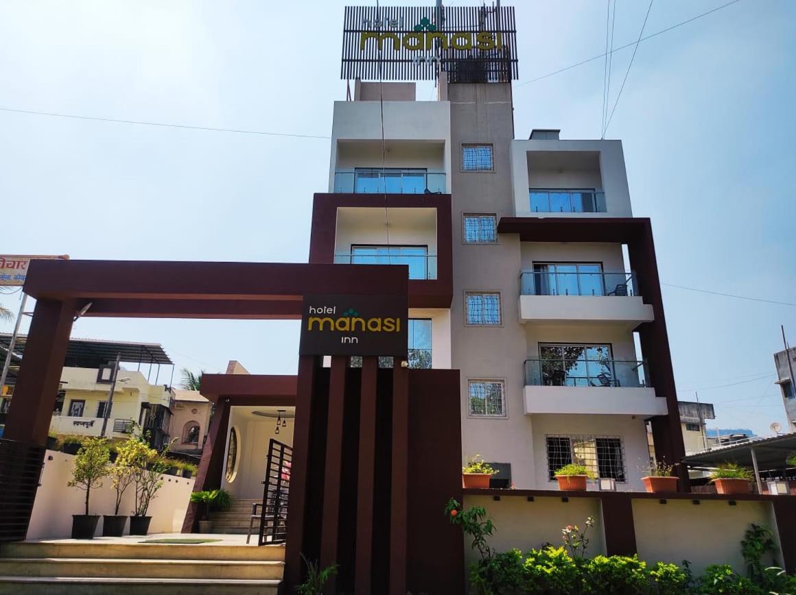 Hotel Manasi Inn ساتارا المظهر الخارجي الصورة