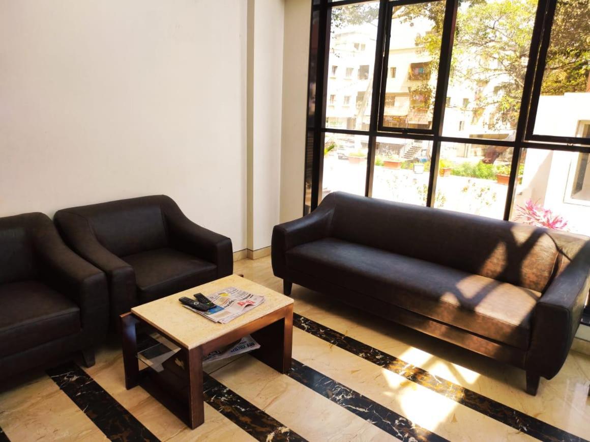 Hotel Manasi Inn ساتارا المظهر الخارجي الصورة