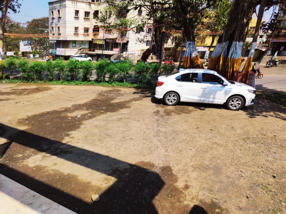 Hotel Manasi Inn ساتارا المظهر الخارجي الصورة